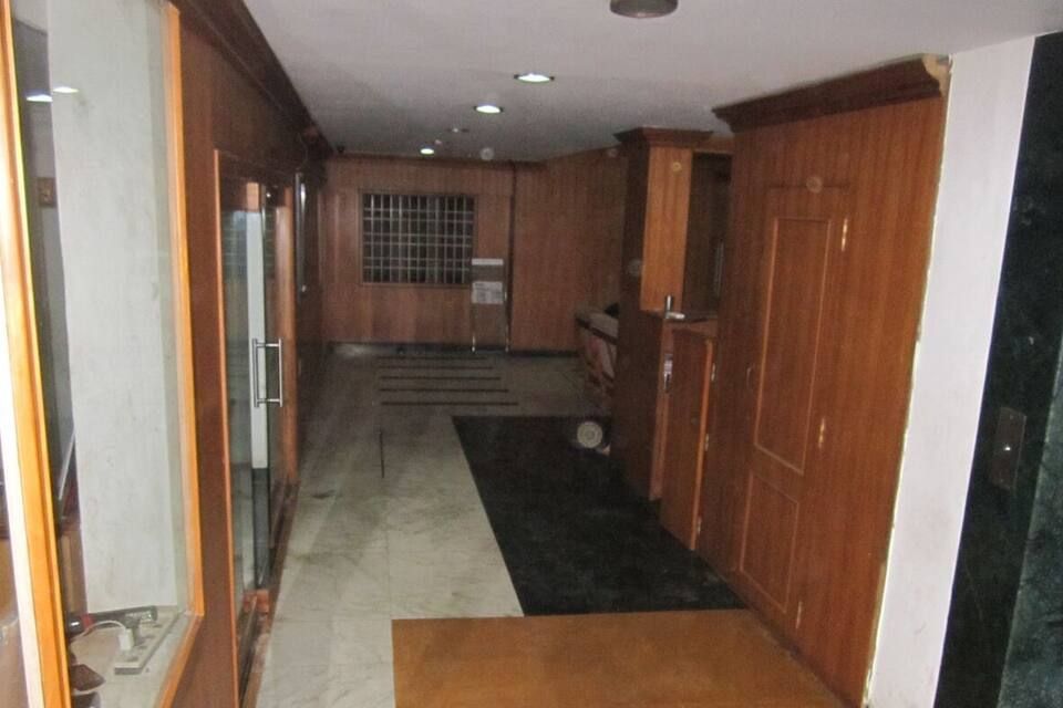 undefined Vijaisurya Hotel's 7