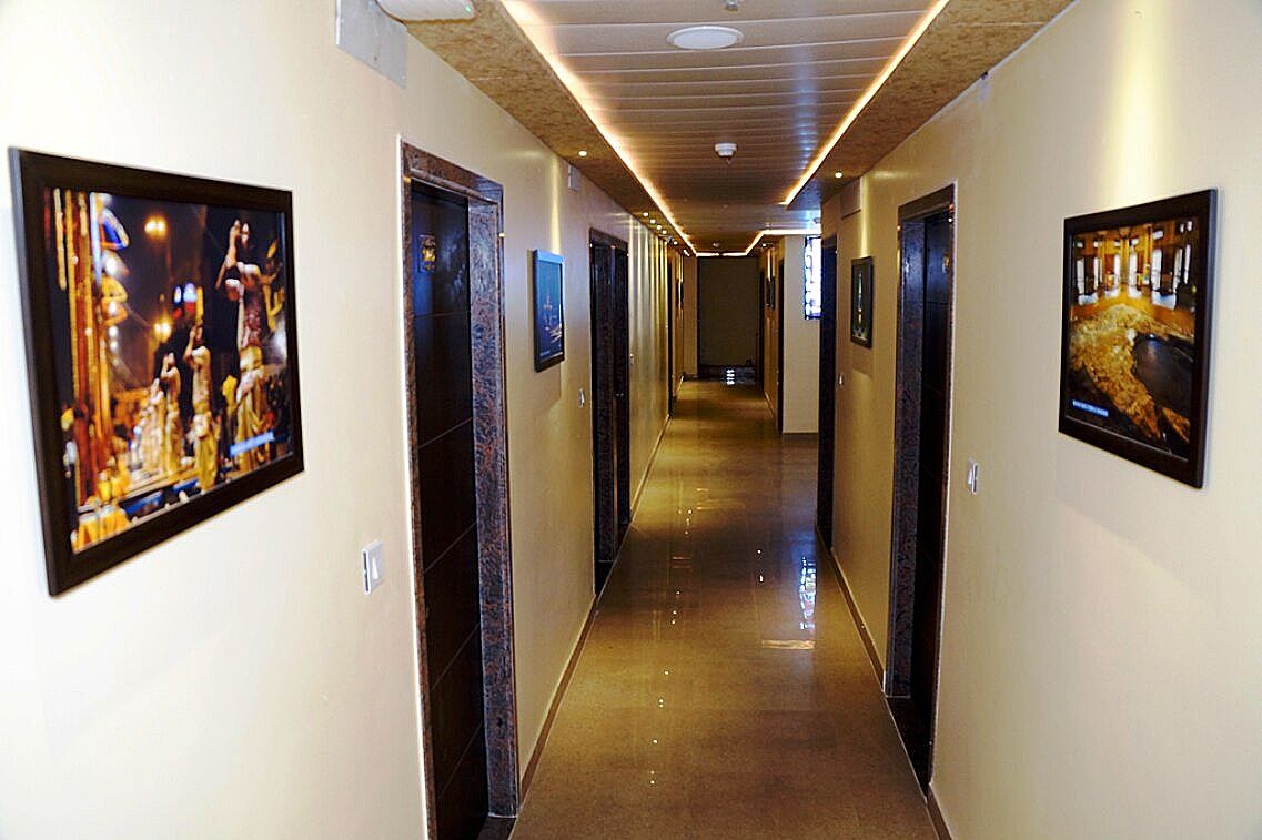 undefined Hotel Shivoy Grand 4