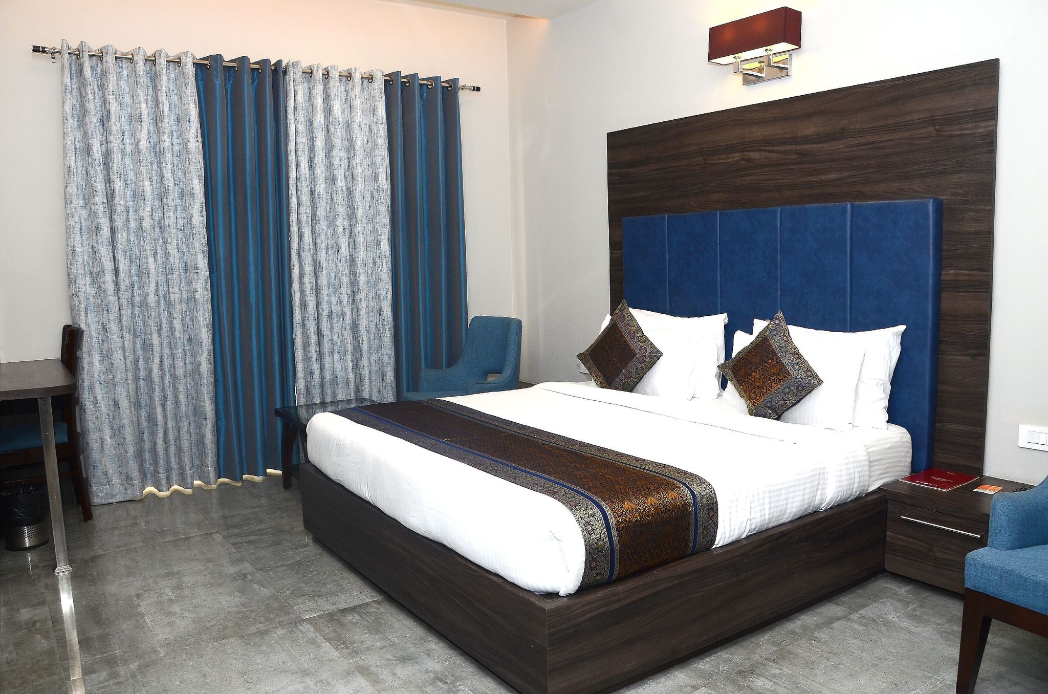 undefined Hotel Abhinav International 5