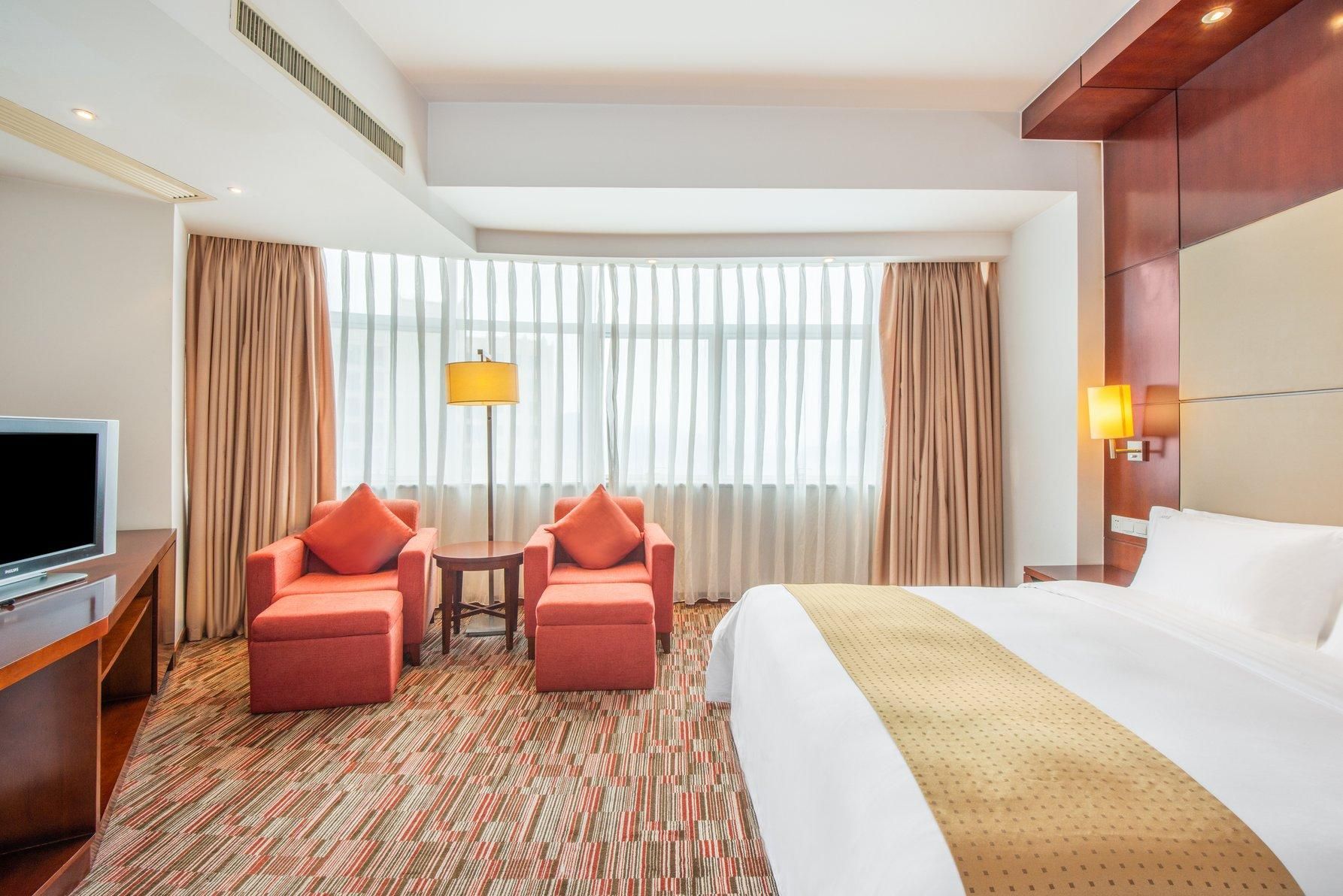 1 King Bed Suite Additional Living Area