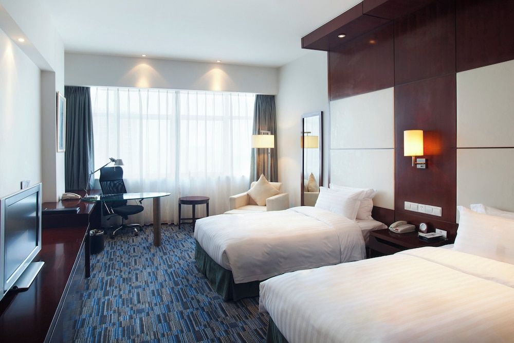 undefined Holiday Inn Hangzhou Xiaoshan by IHG 3