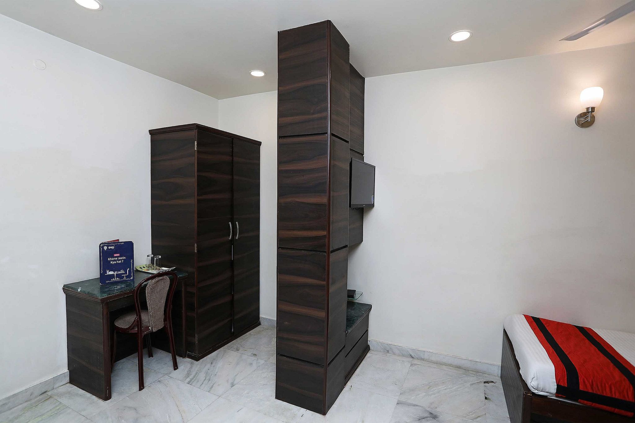 Super Collection O Belgacihia Near Kolkata Railway Station Classic 11