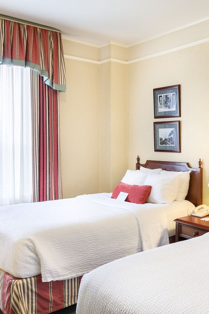 Rodd Charlottetown Double Room, 2 Double Beds 4