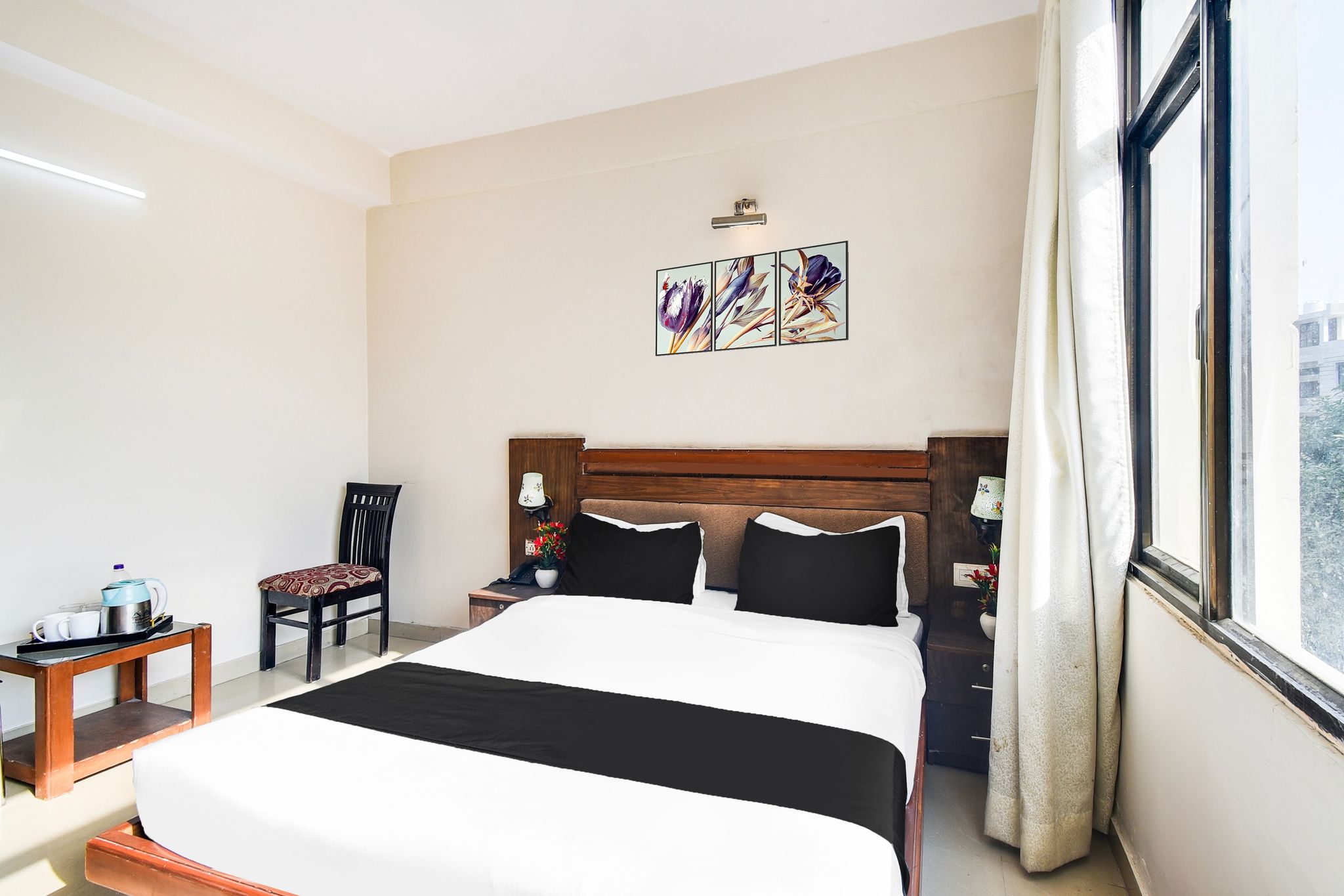 Super Townhouse Malviya Nagar Near Airport Formerly Royal Residency