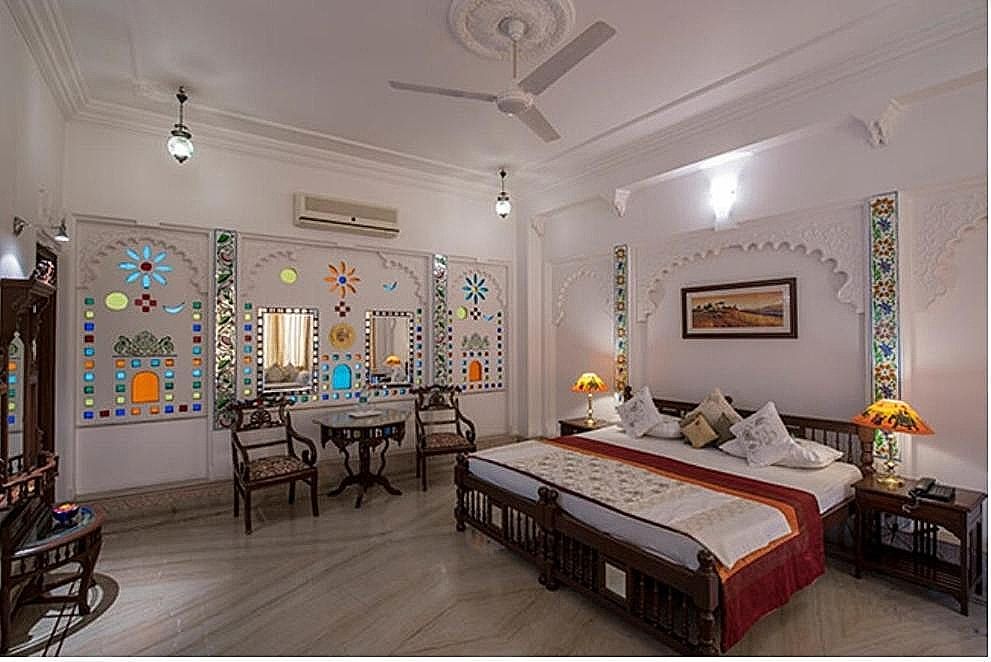 Raj Niwas Hotel Queen Suite 3