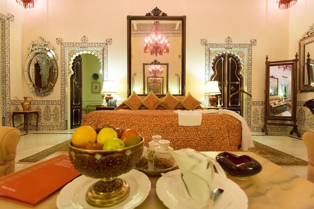 Royal Suite with Lake View