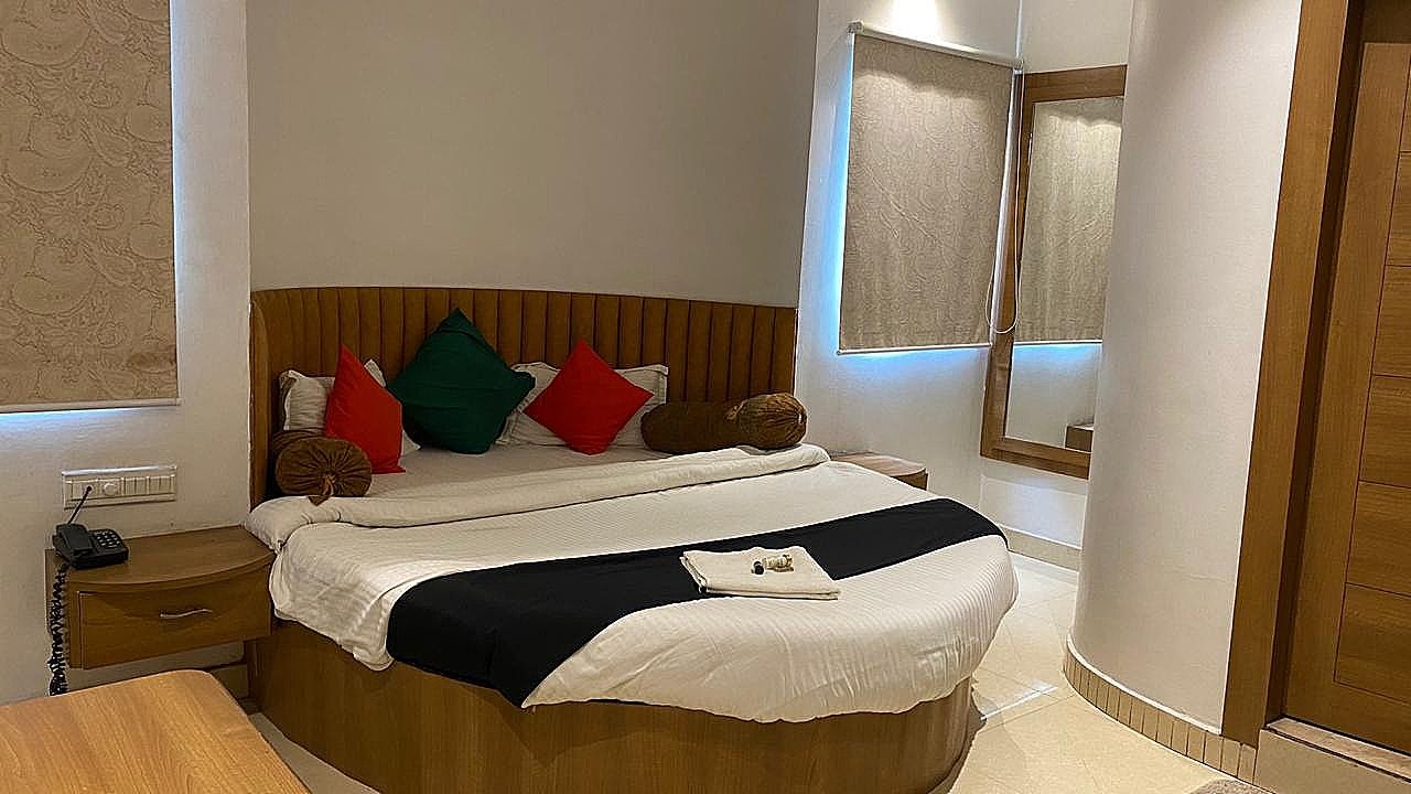 Hotel Sarin Inn Heritage Primium Room 4