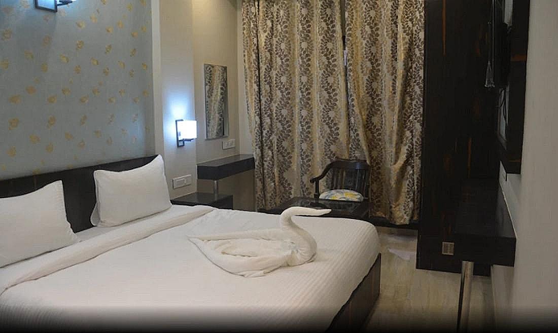 Hotel Varanasi Heritage Standard Double Room 6