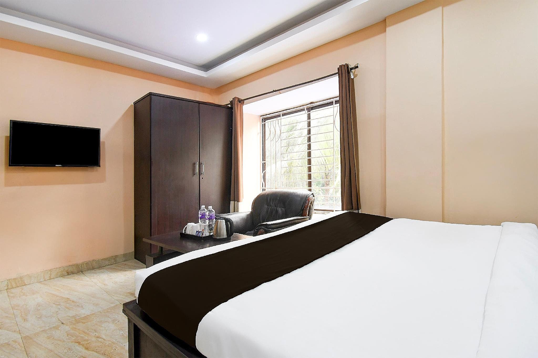 Super Hotel O New Alipore Classic 6