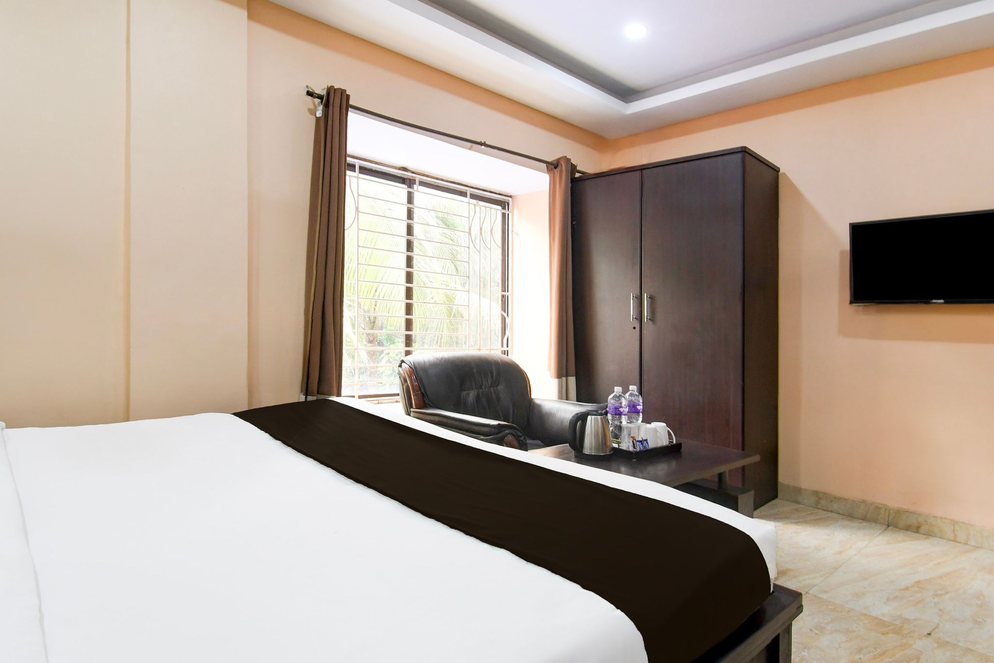 Super Hotel O New Alipore Classic 8