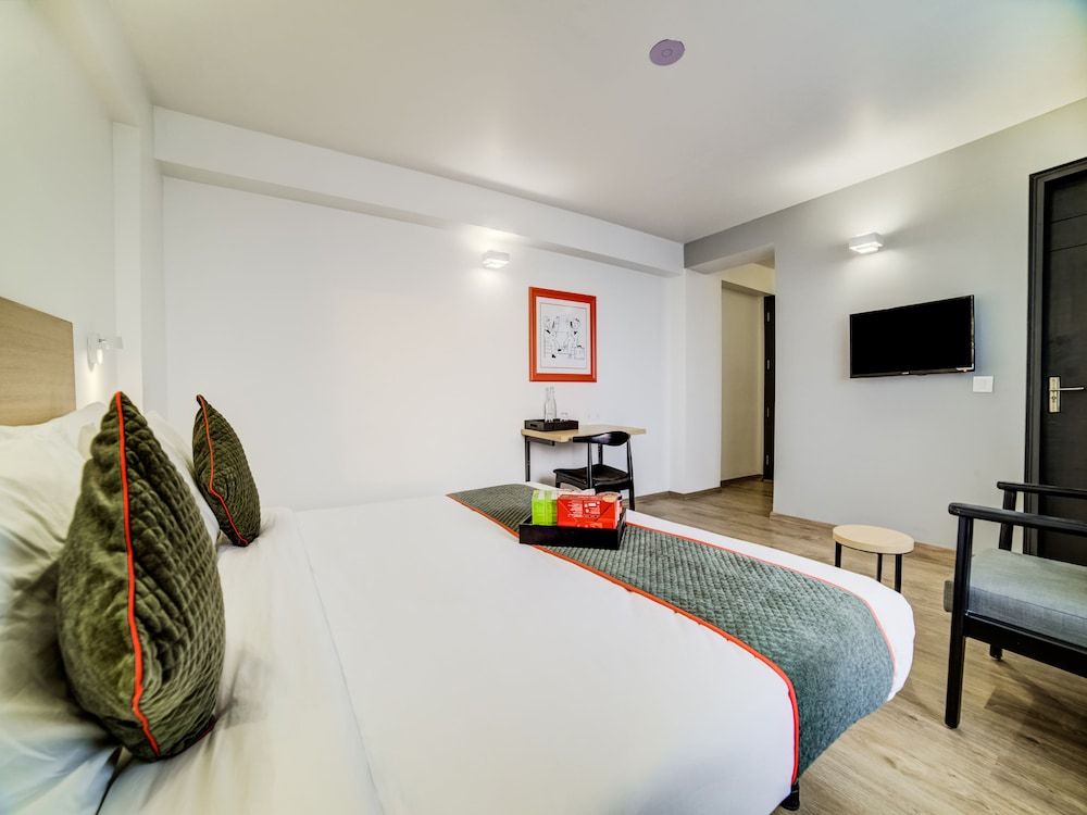 OYO Townhouse 089 Hongkong Bazaar Double or Twin Room 19