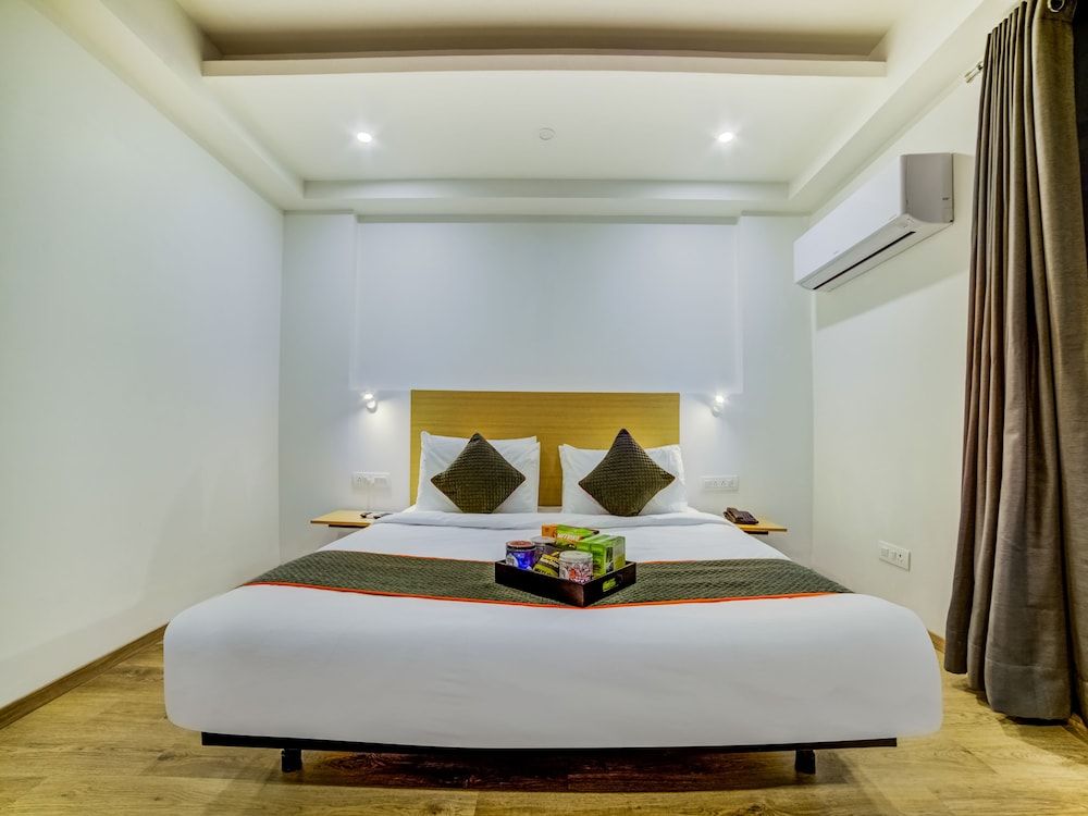 OYO Townhouse 089 Hongkong Bazaar Double or Twin Room 9