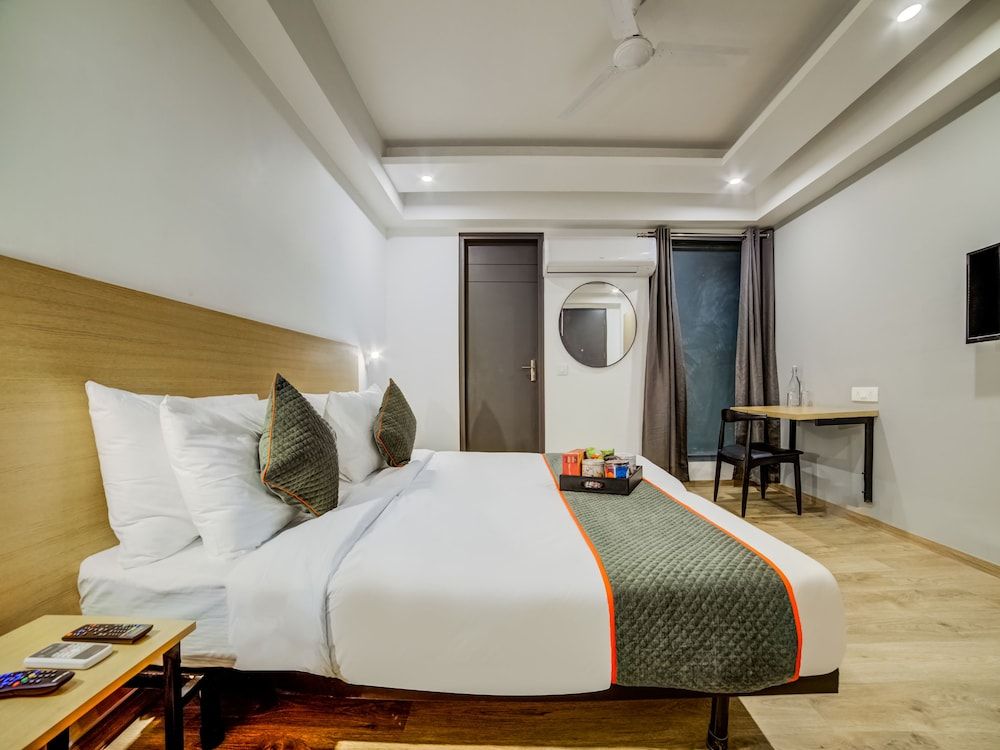 OYO Townhouse 089 Hongkong Bazaar Double or Twin Room 15