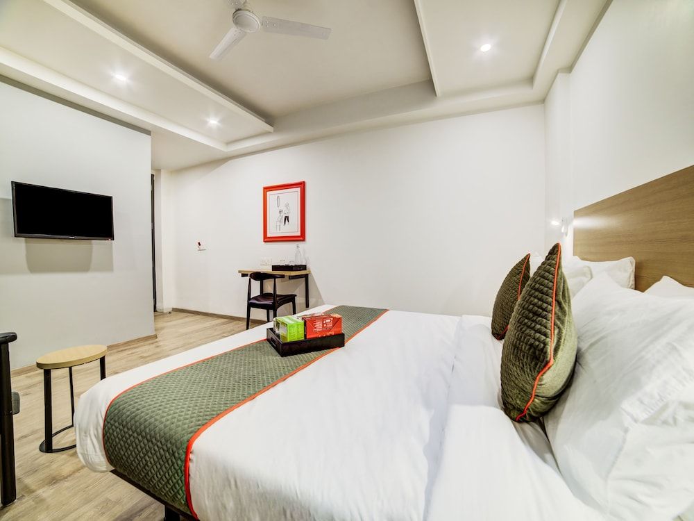 OYO Townhouse 089 Hongkong Bazaar Double or Twin Room 2