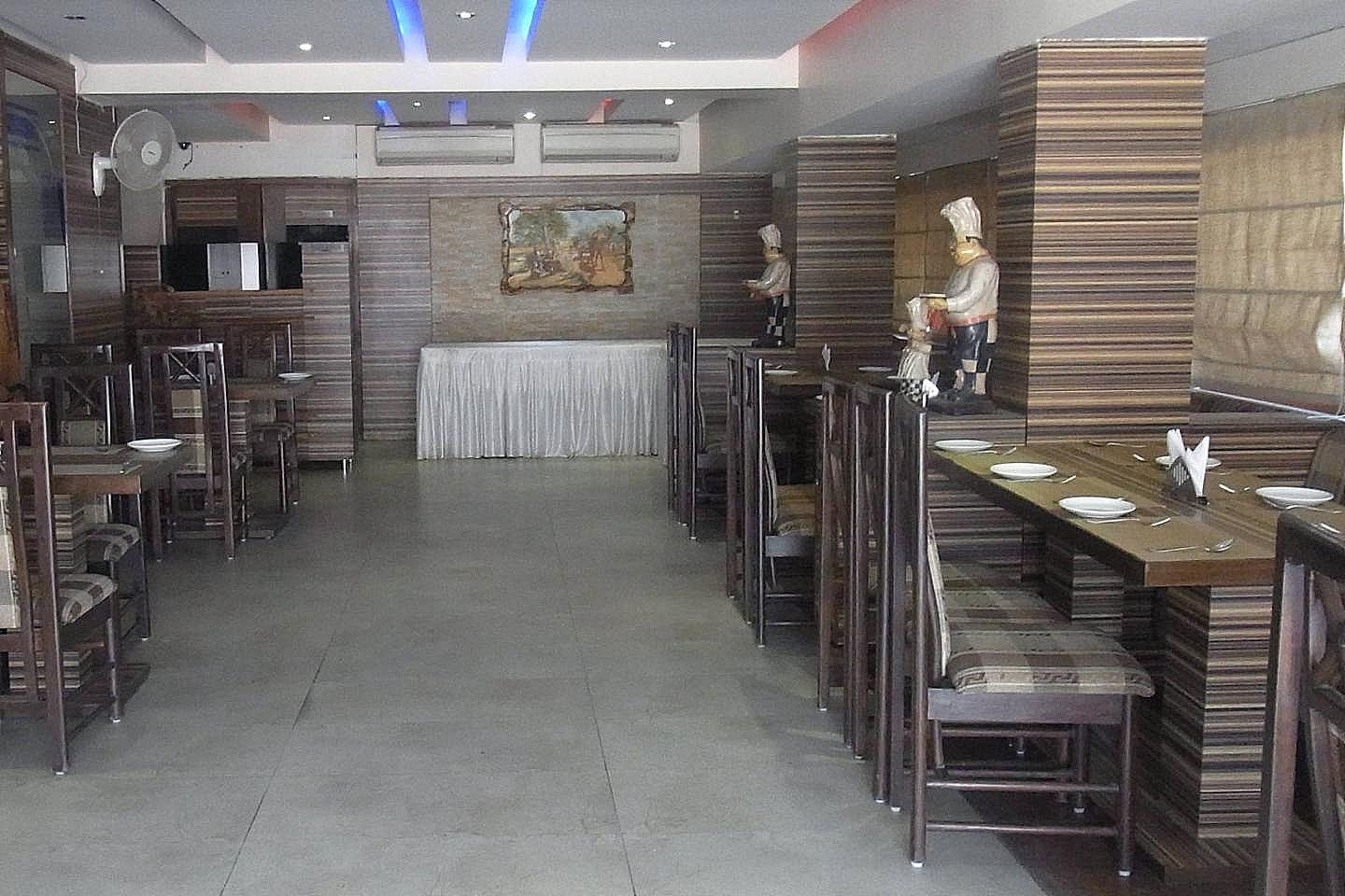 Food & Dining