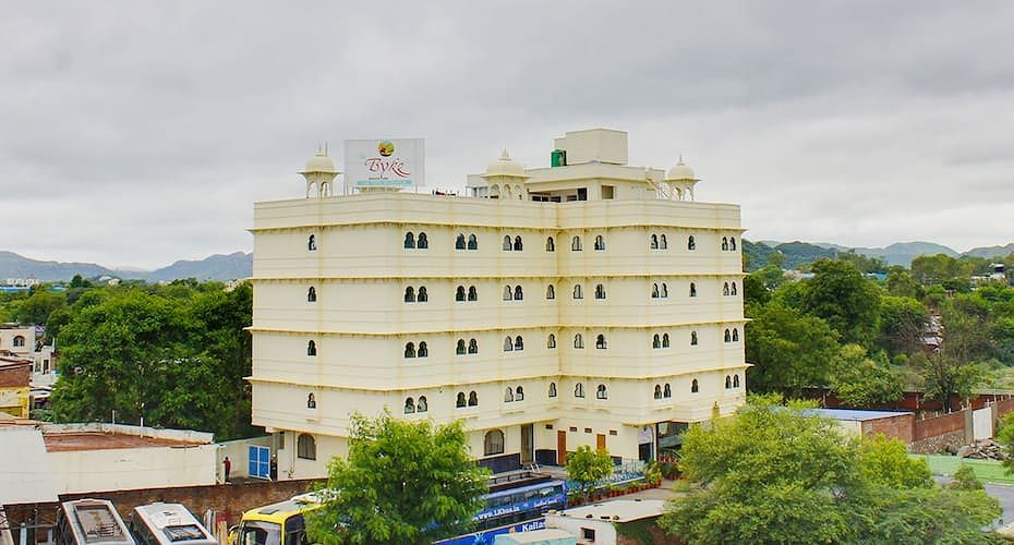 undefined Hotel Riddhi Inn