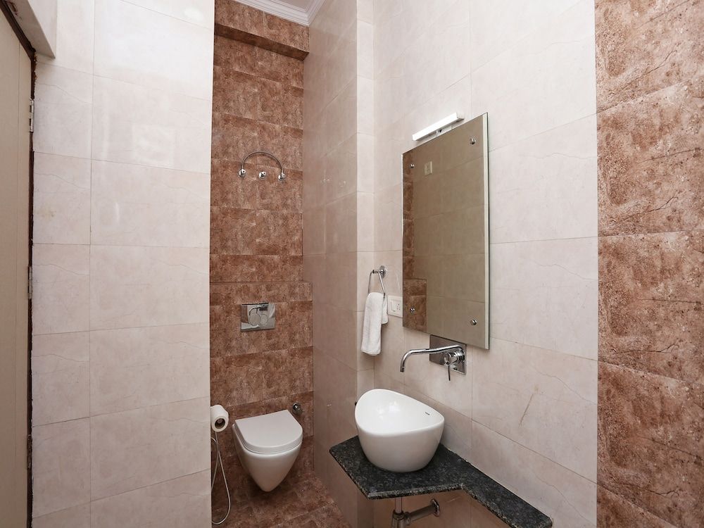 OYO 19665 GRT Residency Standard Room 7