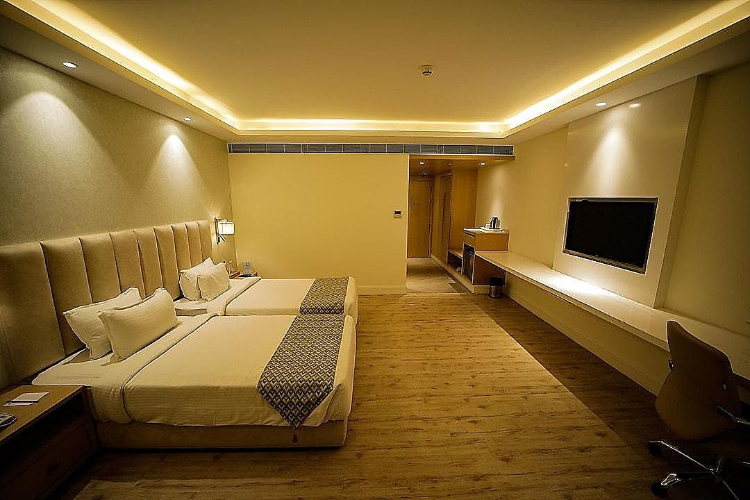 The Hotel Castillo Deluxe Room 4