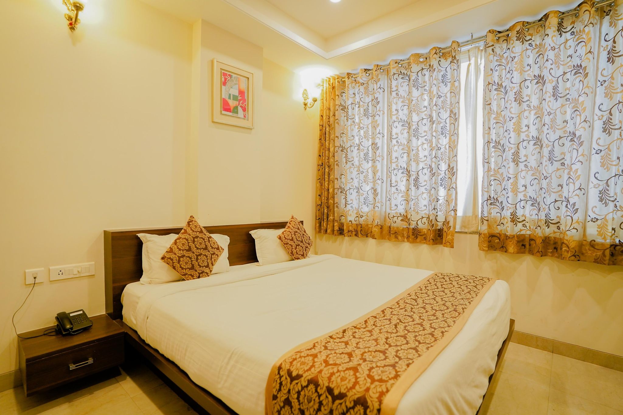 Suite room with garden view