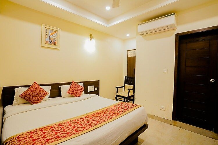 Hotel Cheelgadi Standard Room 