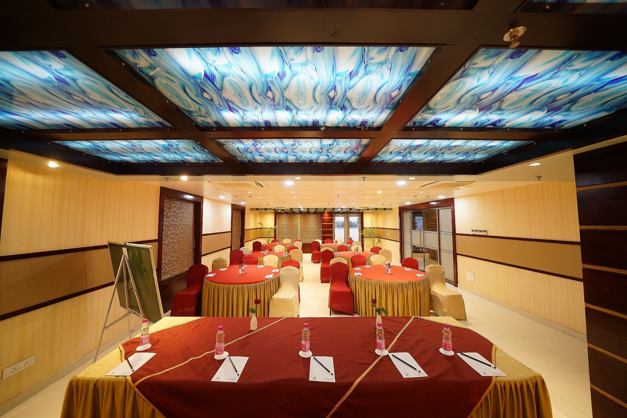 undefined Hotel Square Inn 10