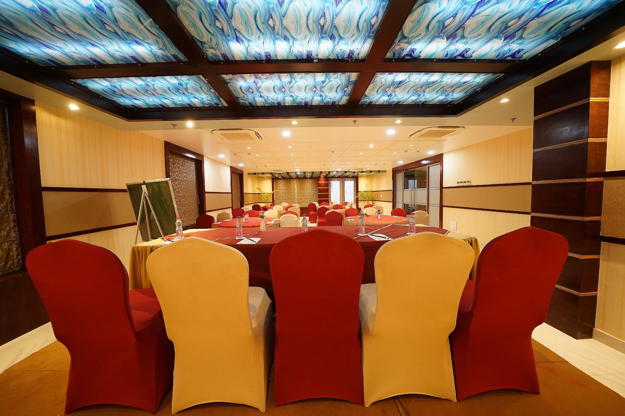 undefined Hotel Square Inn 9