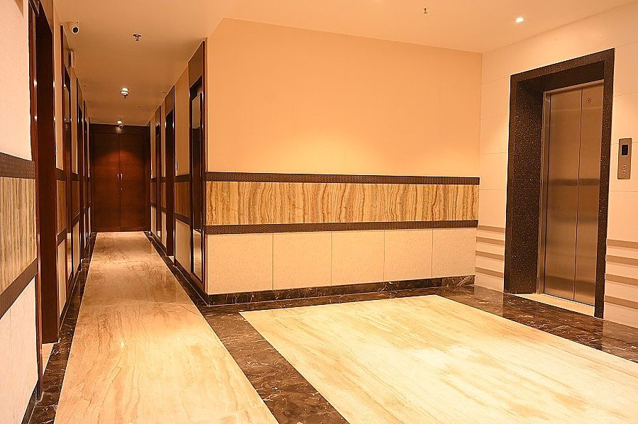 undefined Hotel Square Inn 4