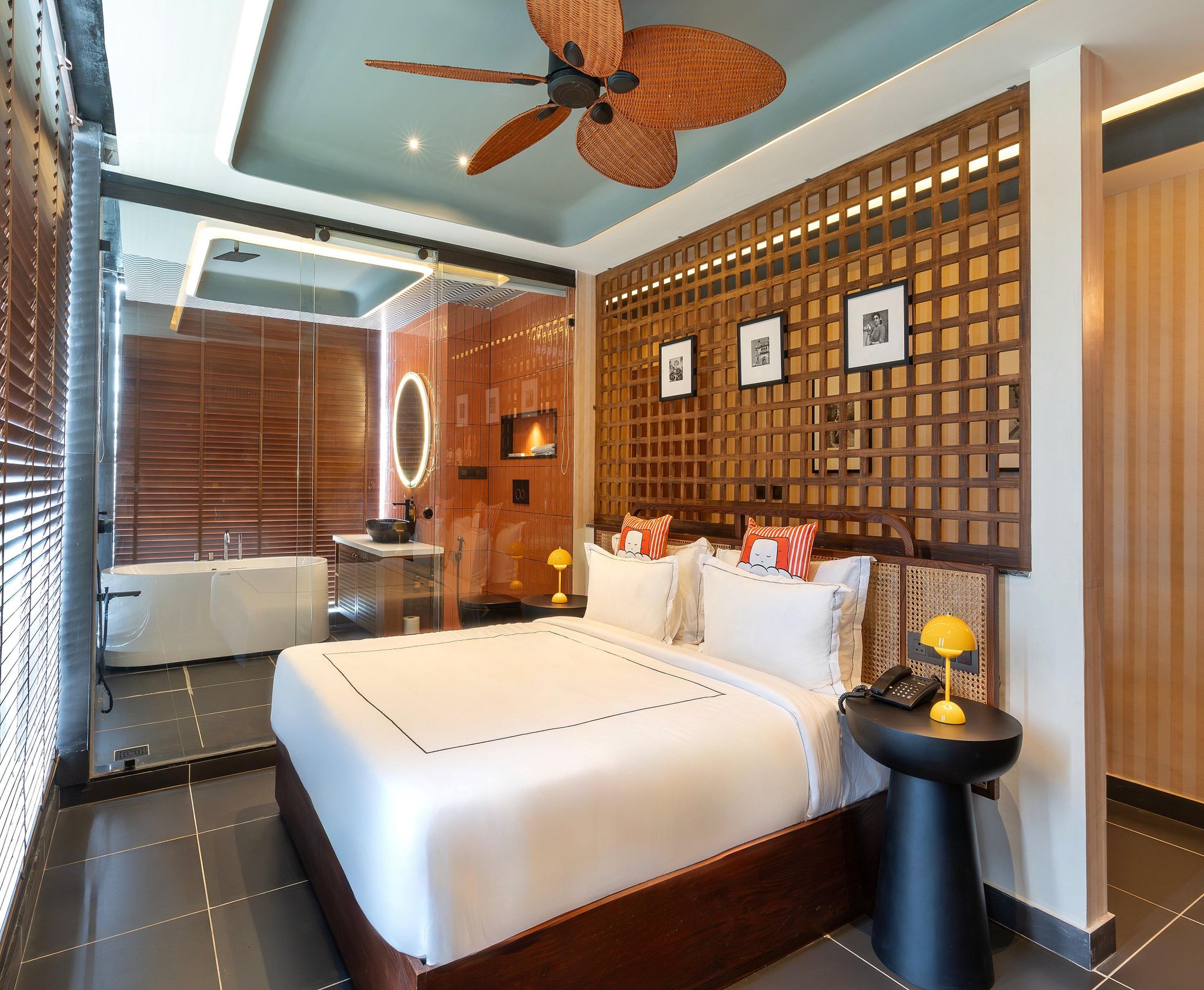 Palace View Jacuzzi Suite