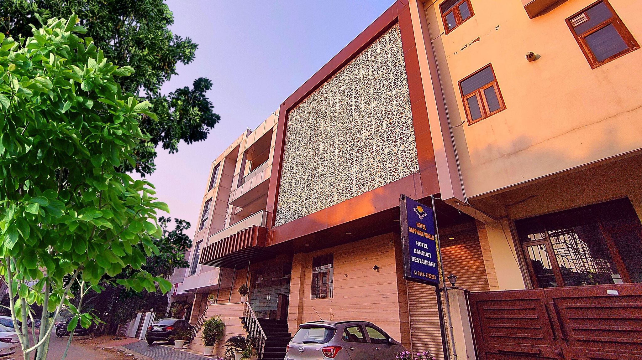 undefined Hotel Sapphire World 7