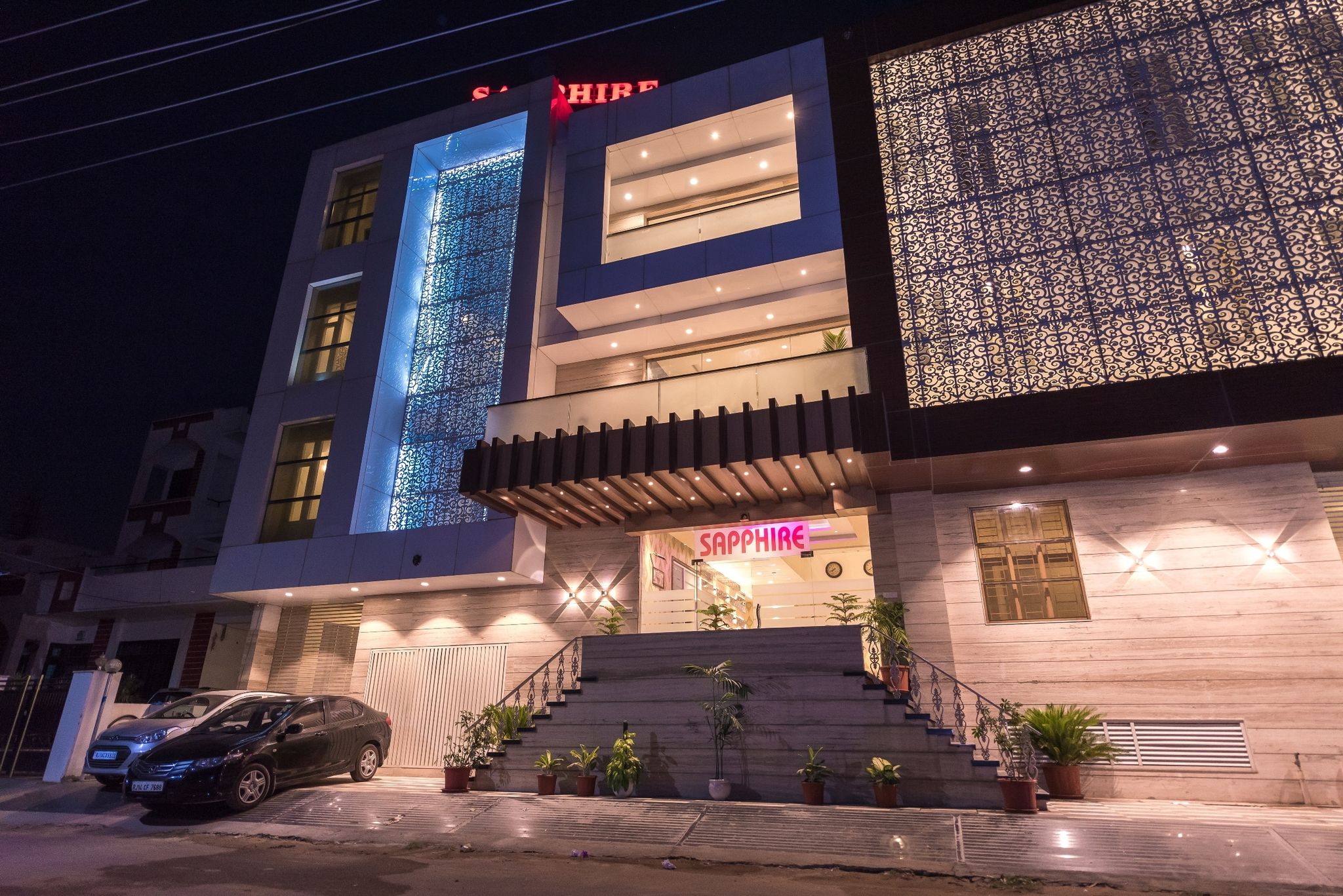 undefined Hotel Sapphire World 6