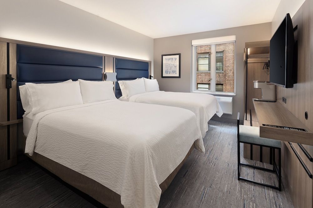Room, 2 Double Beds, Accessible Bathtub (Mobility Accessible)