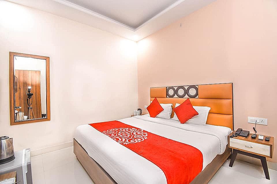 Hotel Reeve Inn Deluxe Room 7