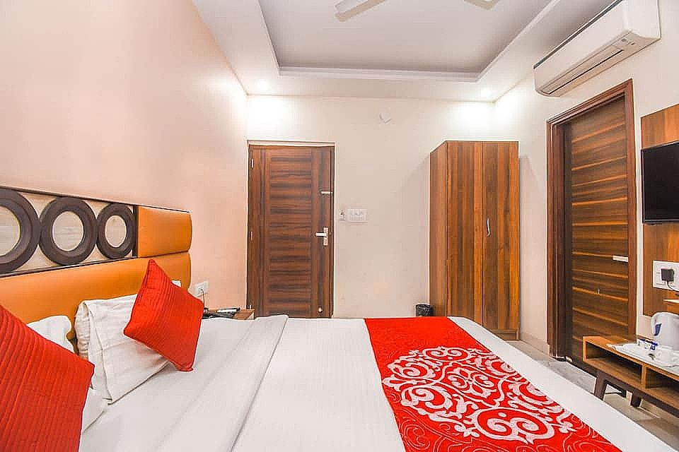 Hotel Reeve Inn Deluxe Room 9