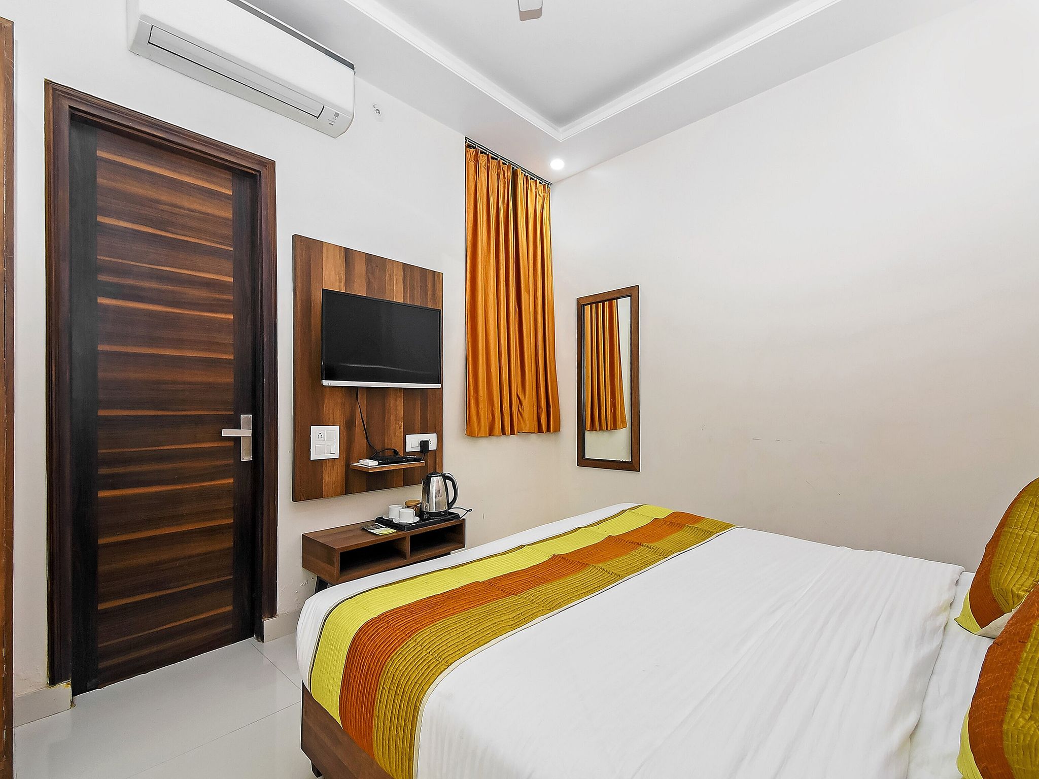 Hotel Reeve Inn Deluxe Room