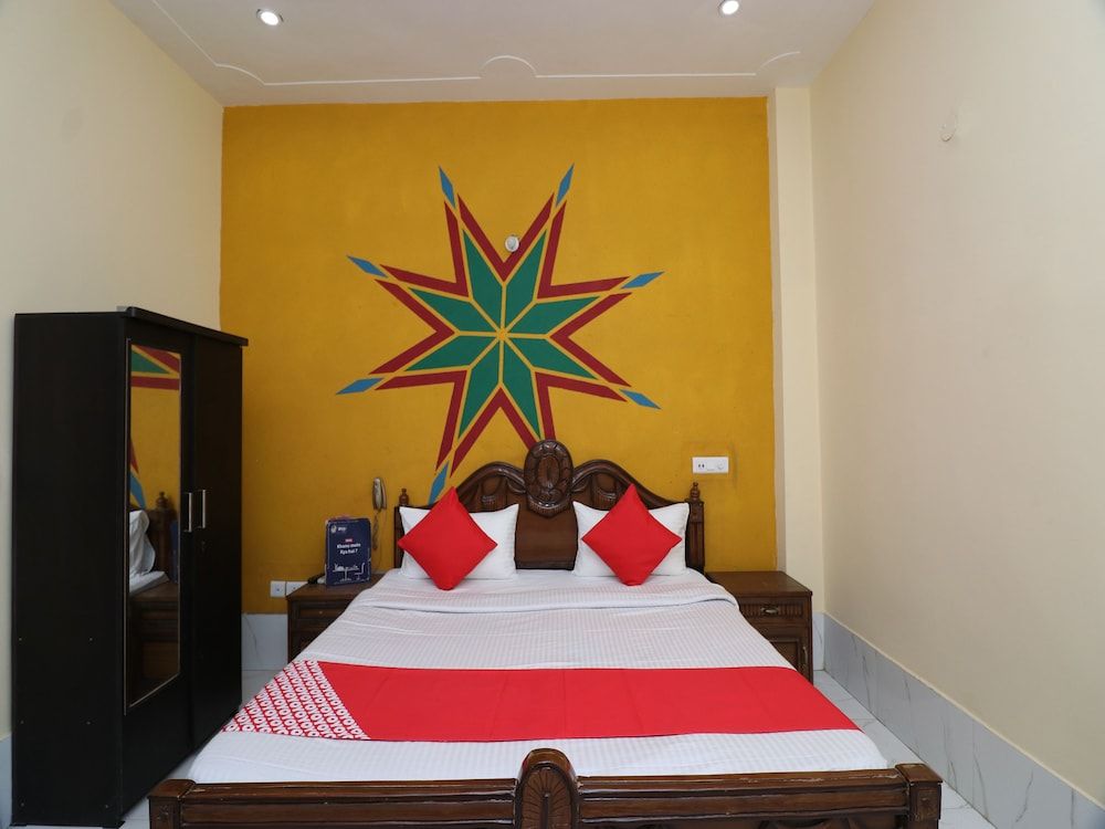 OYO 24108 Bamyan Hotel Double or Twin Room 11