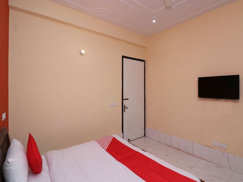 OYO 24108 Bamyan Hotel Double or Twin Room 15