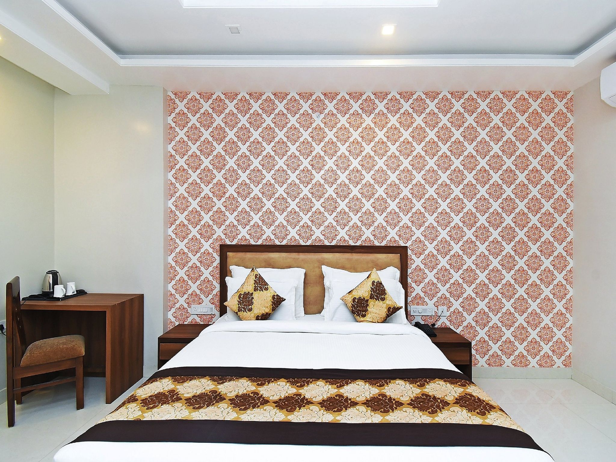 Heritage Haveli-A Stay Home Deluxe Room 11