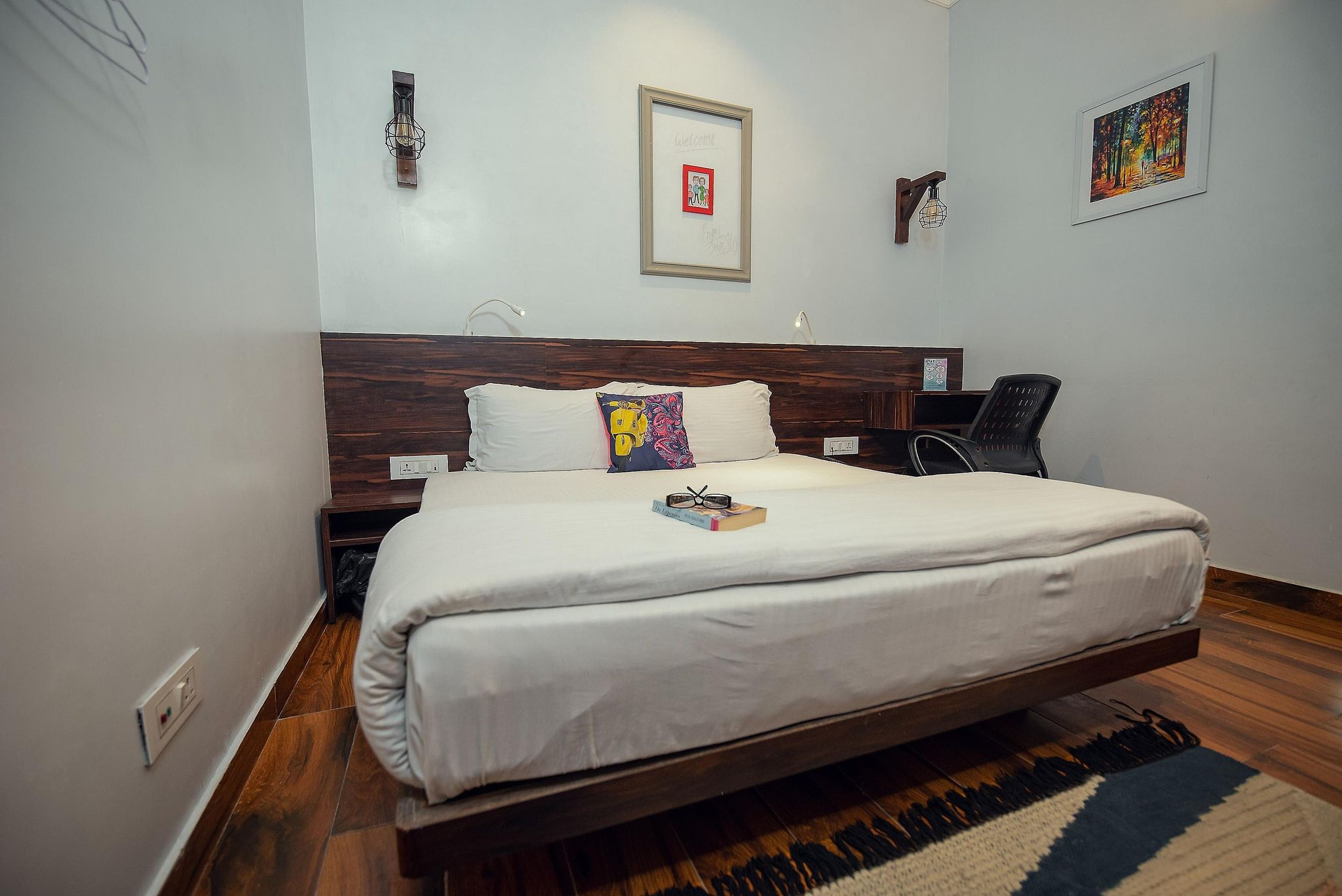 Superior Studio, 1 King Bed, Non Smoking