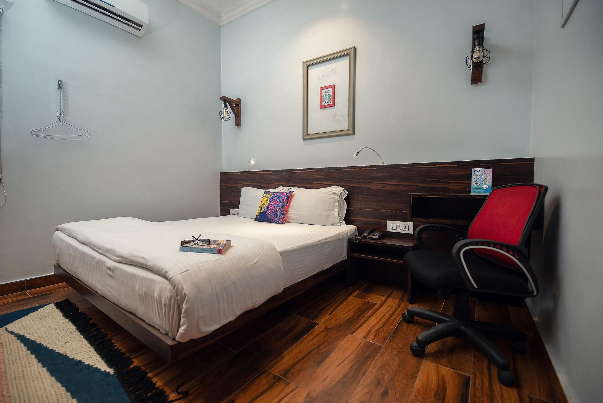 Superior Studio, 1 King Bed, Non Smoking