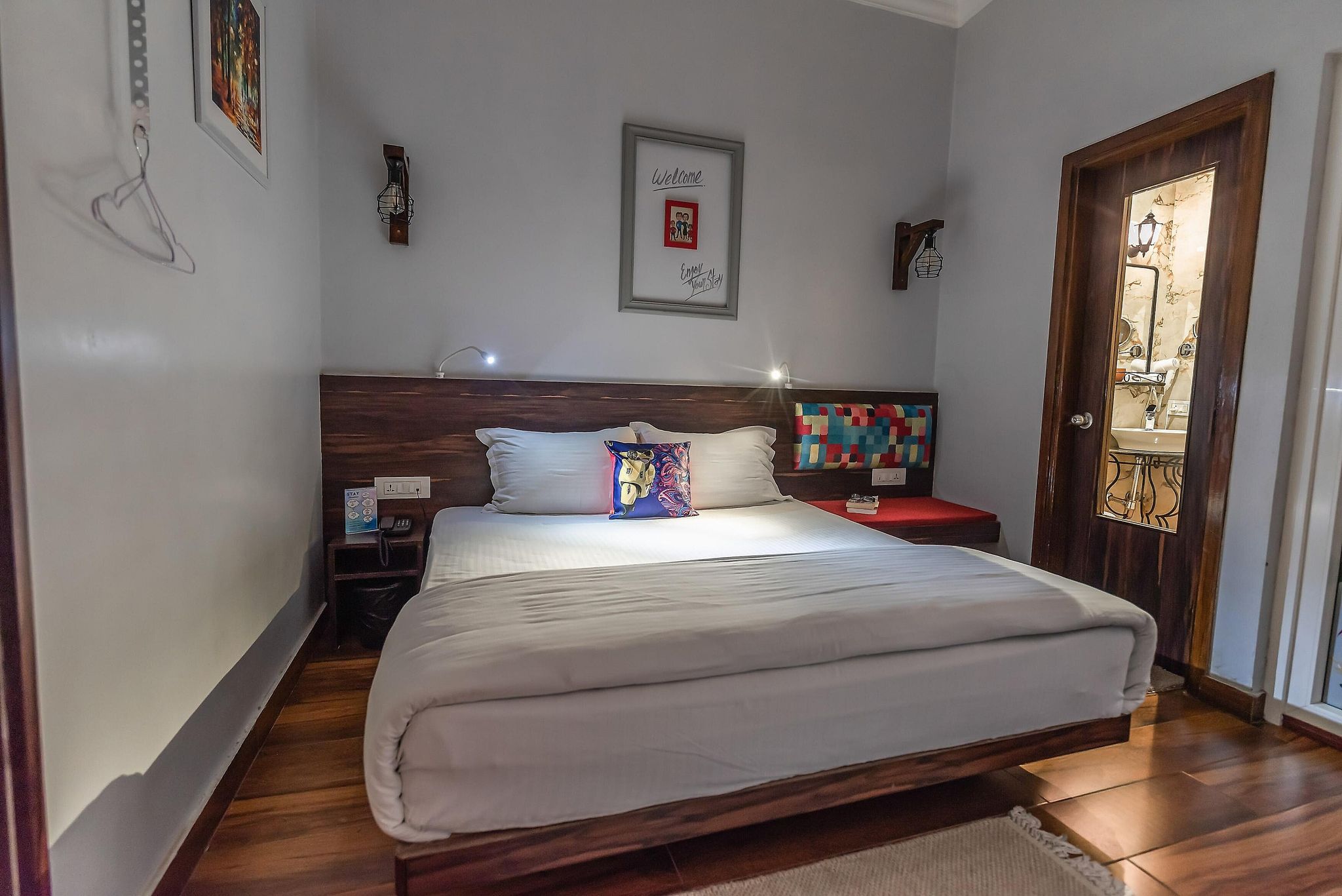 Stay Shaandaar Standard Studio, 1 King Bed, Non Smoking 2