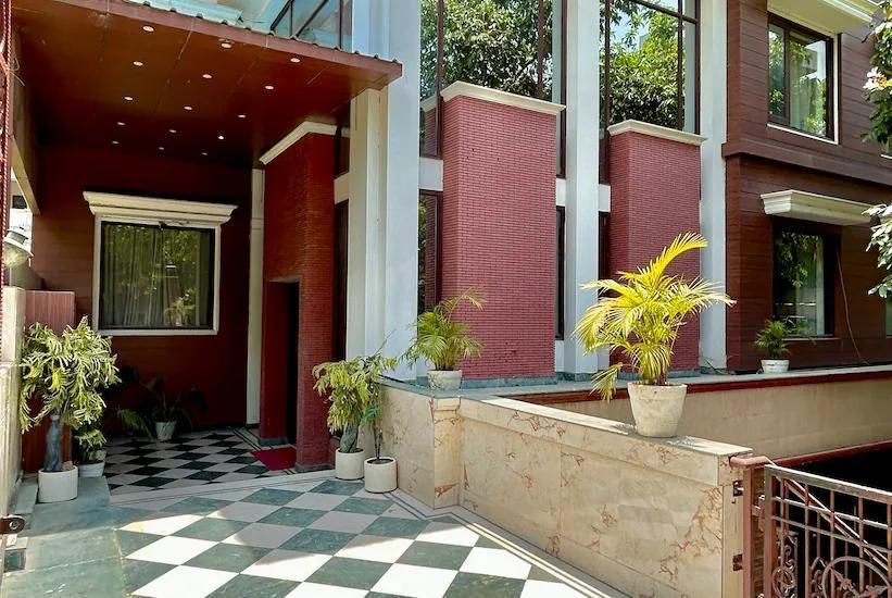 undefined Park Stylish Studio, DLF, Cyber City, Sector 25 6