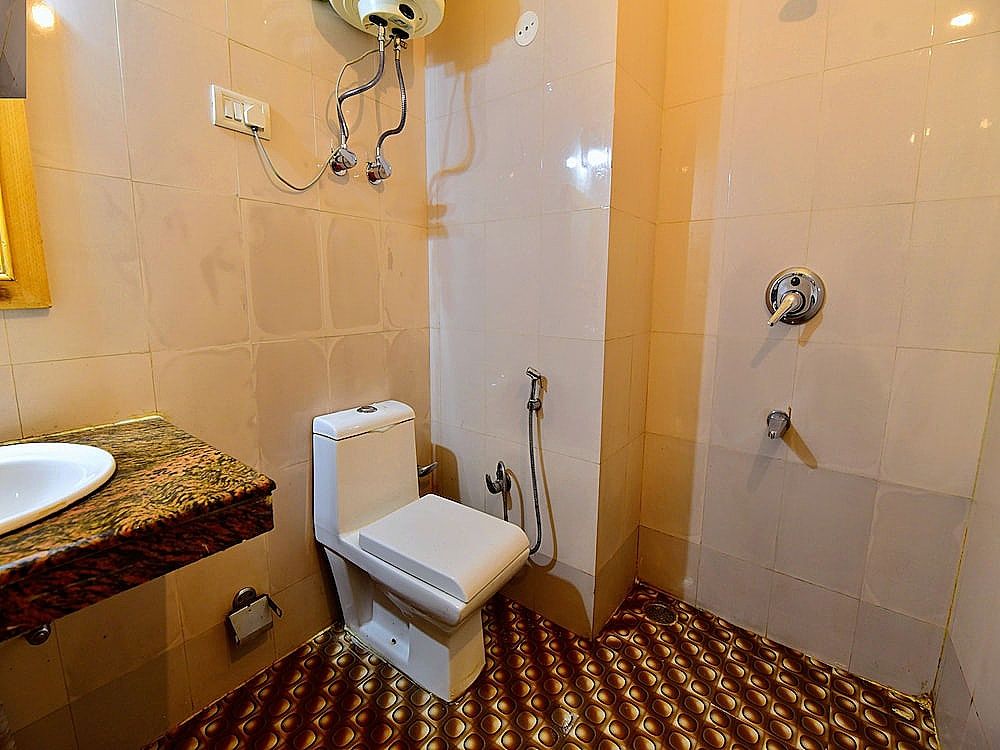 OYO 30367 Rr Villa Double or Twin Room 14