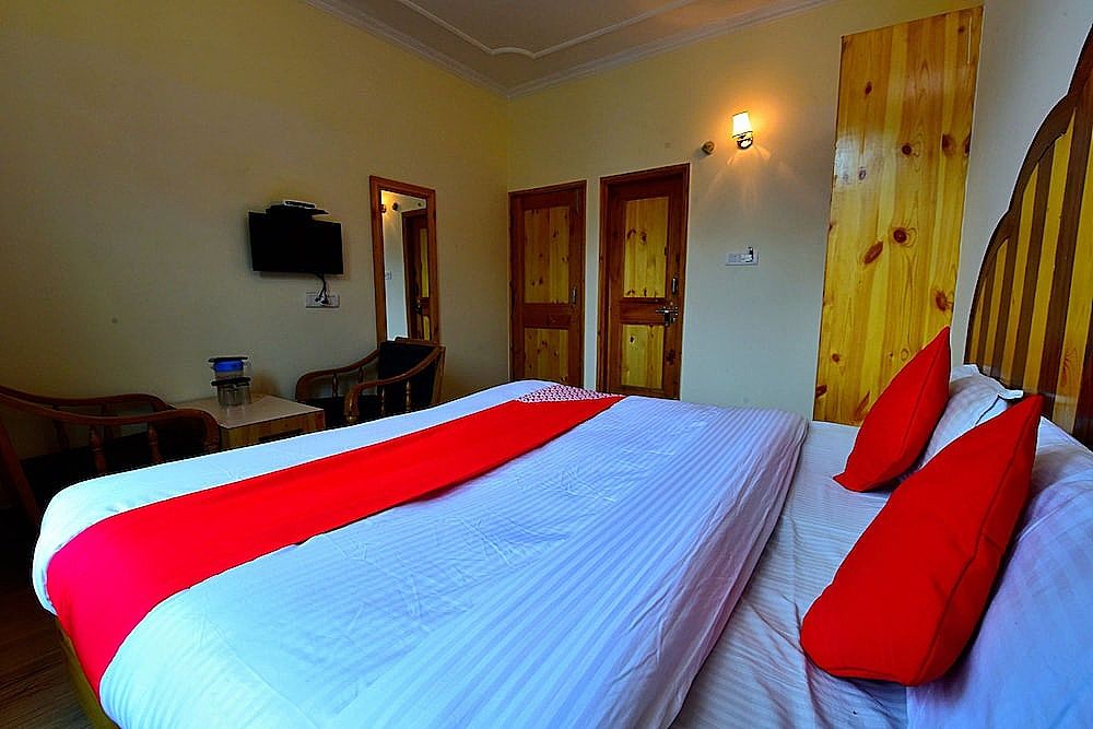 OYO 30367 Rr Villa Double or Twin Room 21