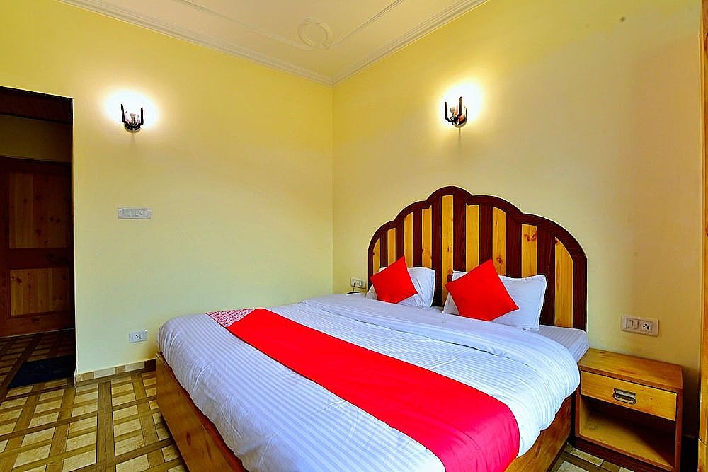 OYO 30367 Rr Villa Double or Twin Room 13