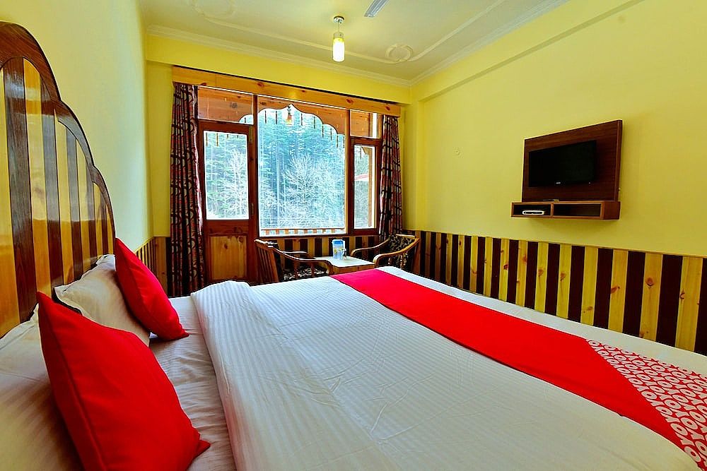 OYO 30367 Rr Villa Double or Twin Room 3