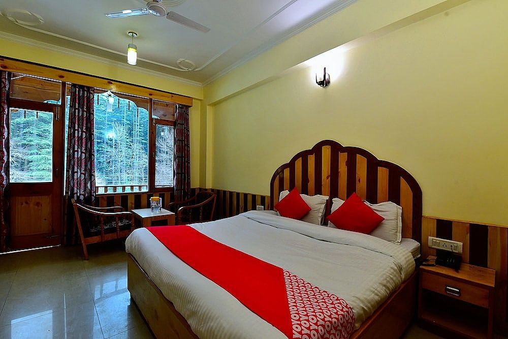 OYO 30367 Rr Villa Double or Twin Room 8