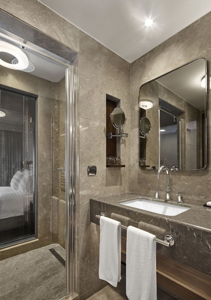 Gezi Hotel Bosphorus, Istanbul, a Member of Design Hotels - Special Class Deluxe Room, 1 Double Bed, Non Smoking, Garden View 5