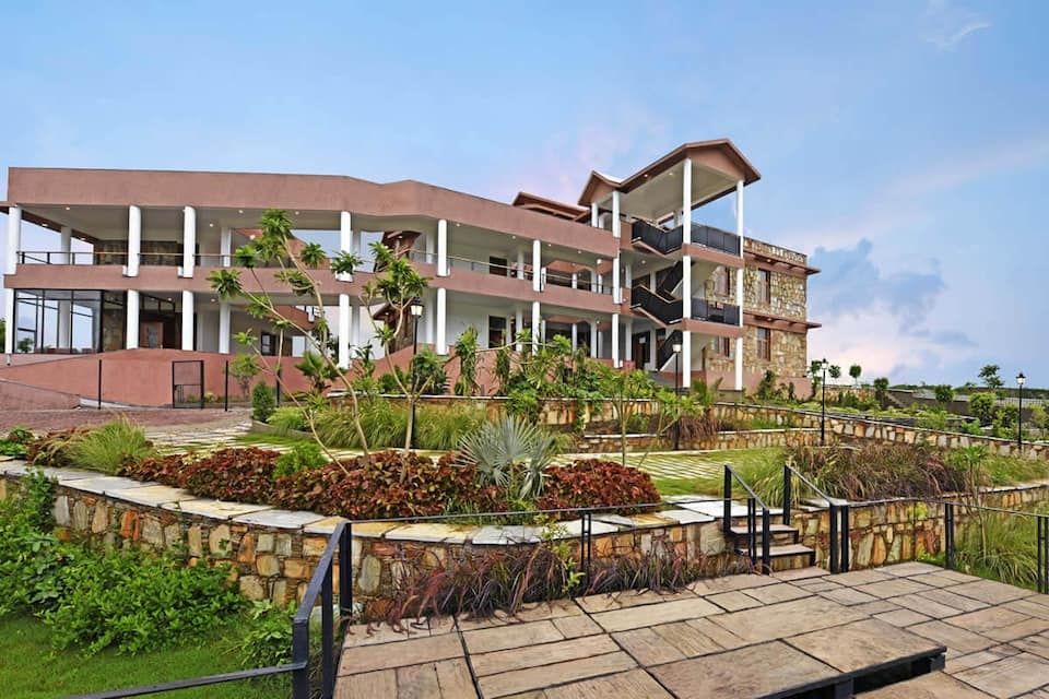 undefined Palm Valley Dritan Resort 8