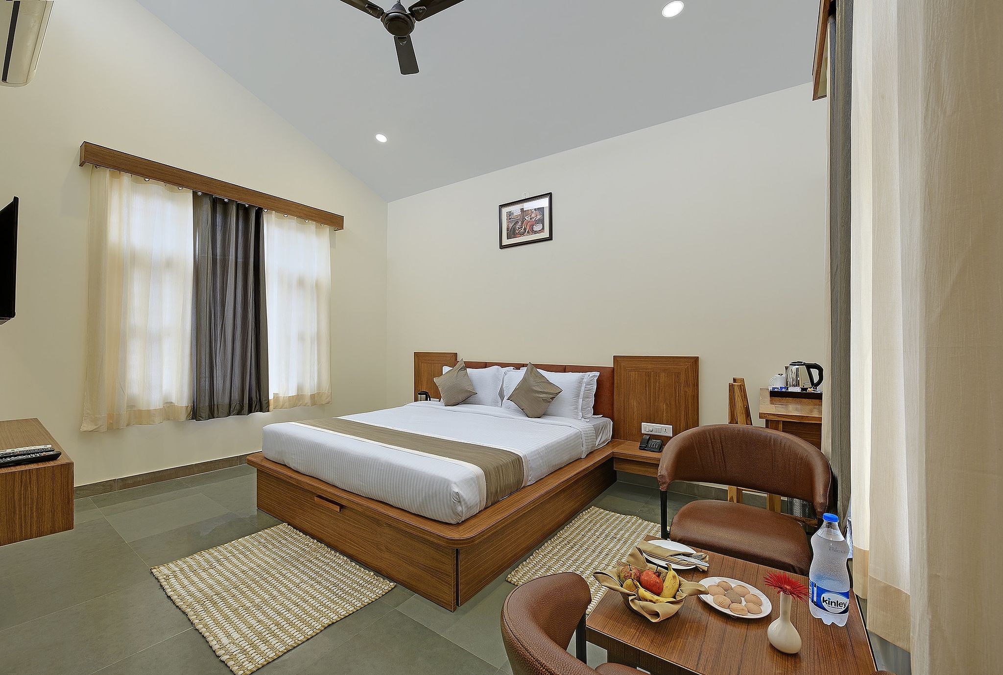 Palm Valley Dritan Resort Comfort Room 7