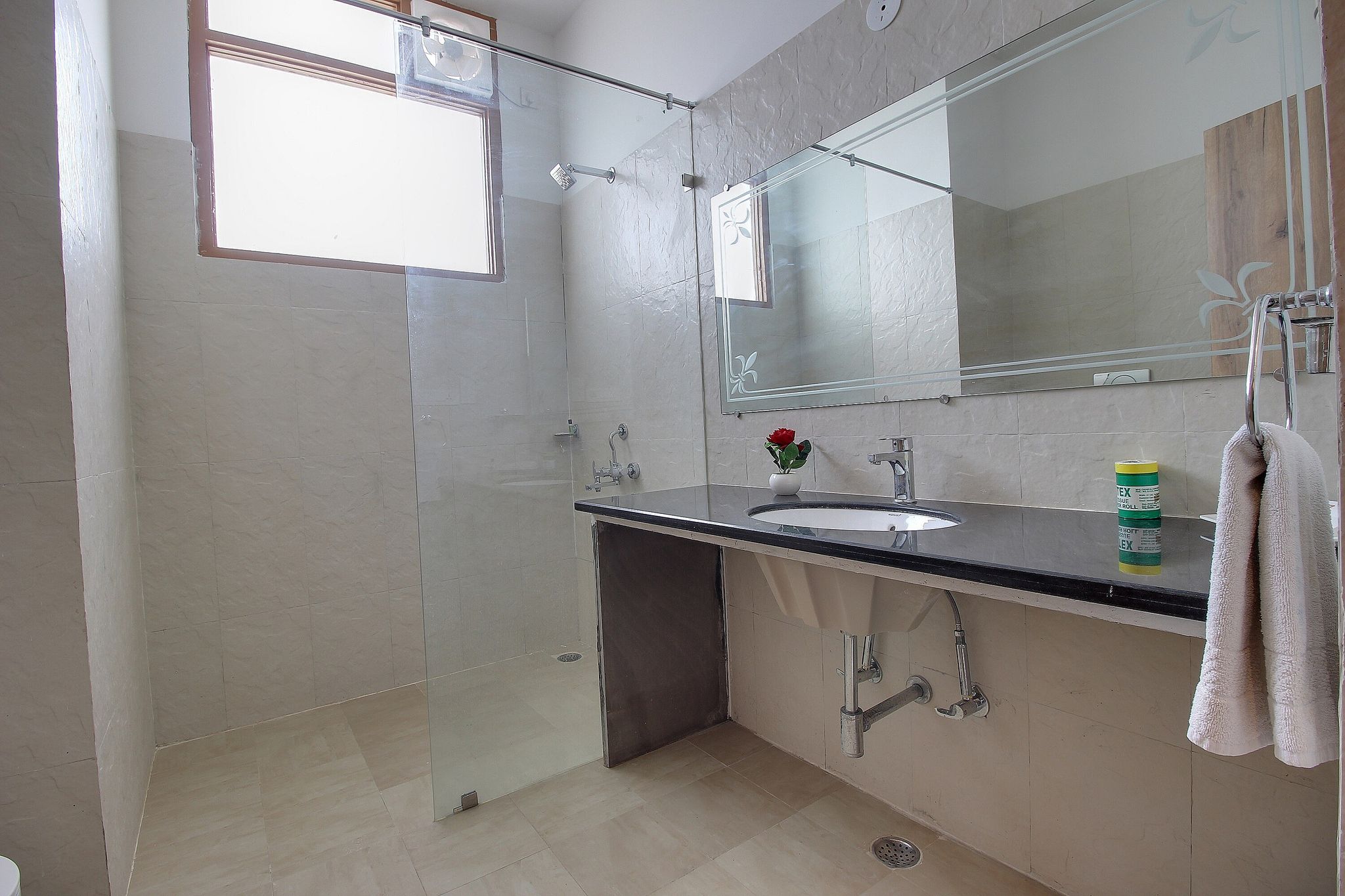 Palm Valley Dritan Resort Comfort Room 4